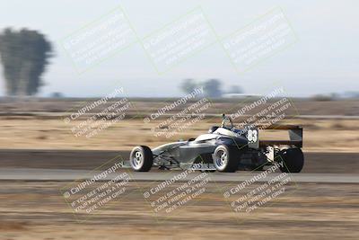 media/Nov-17-2024-CalClub SCCA (Sun) [[5252d9c58e]]/Group 2/Qual (Star Mazda Entrance)/